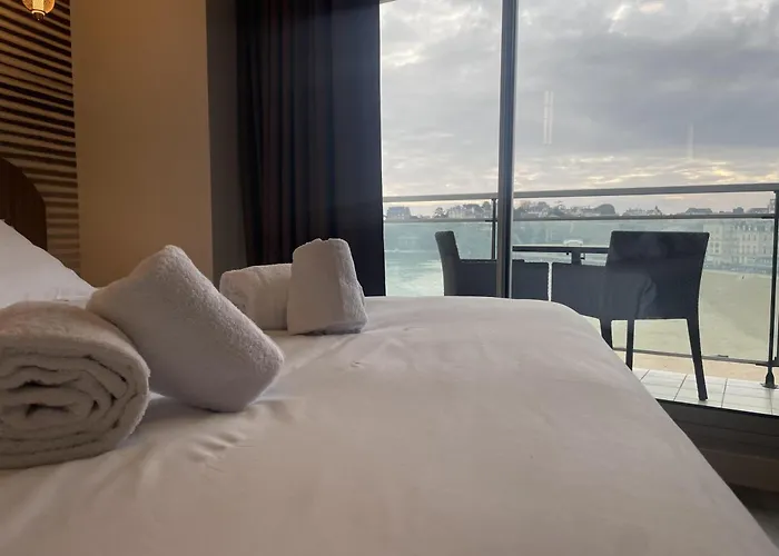 Best Western Hotel Le Crystal Dinard